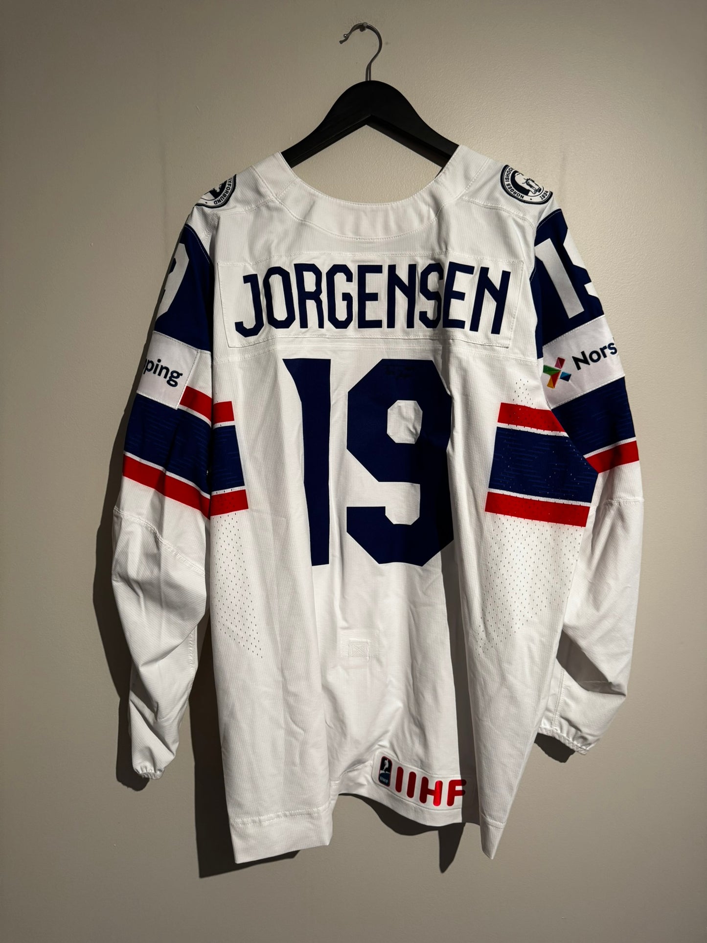 19 Jørgensen
