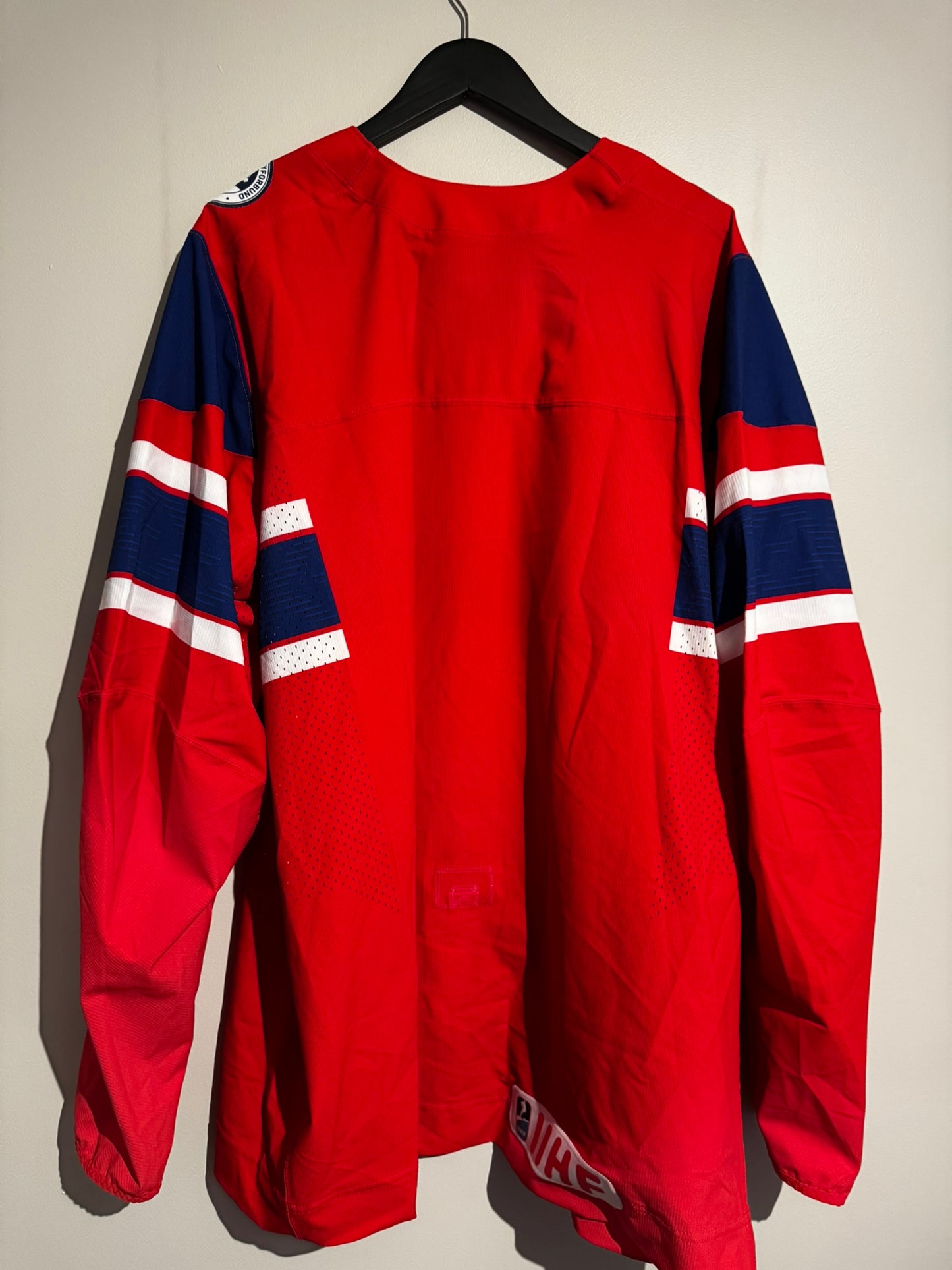 VM Reservedrakt RØD